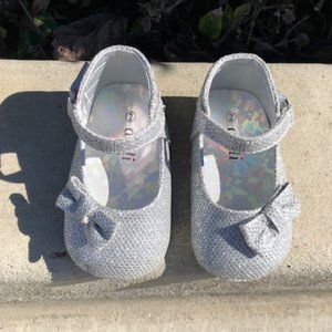 Baby Infant Girl Glitter Side Bow Ankle Strap Walker Bootie - Silver